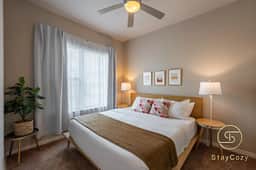 Cozy Texas Medical Center FREE Parking |MDAnderson - Image 3