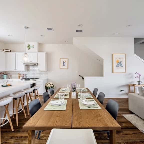 StayCozy | 5 Min to MD Anderson | Peaceful Fully-Equipped Home for Patients & Families - Image 1