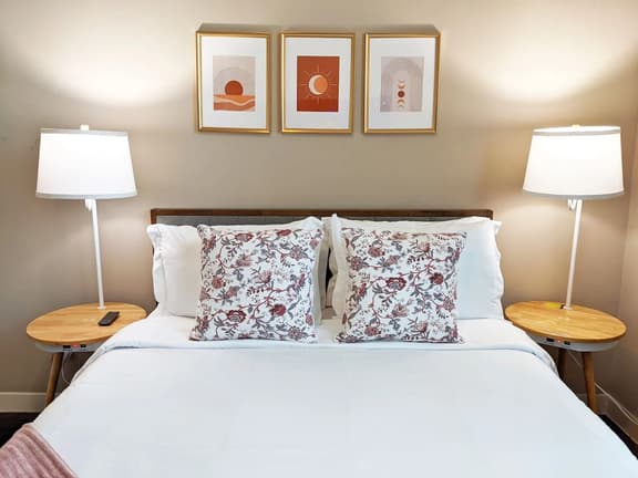 Industrial| Pet Friendly| 1st Floor| MDAnderson - Image 1
